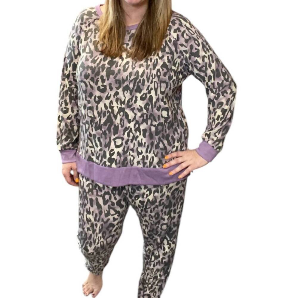 NEW HONEYME leopard lounge set in purple